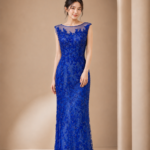 藏藍蕾絲織花肩袖禮服