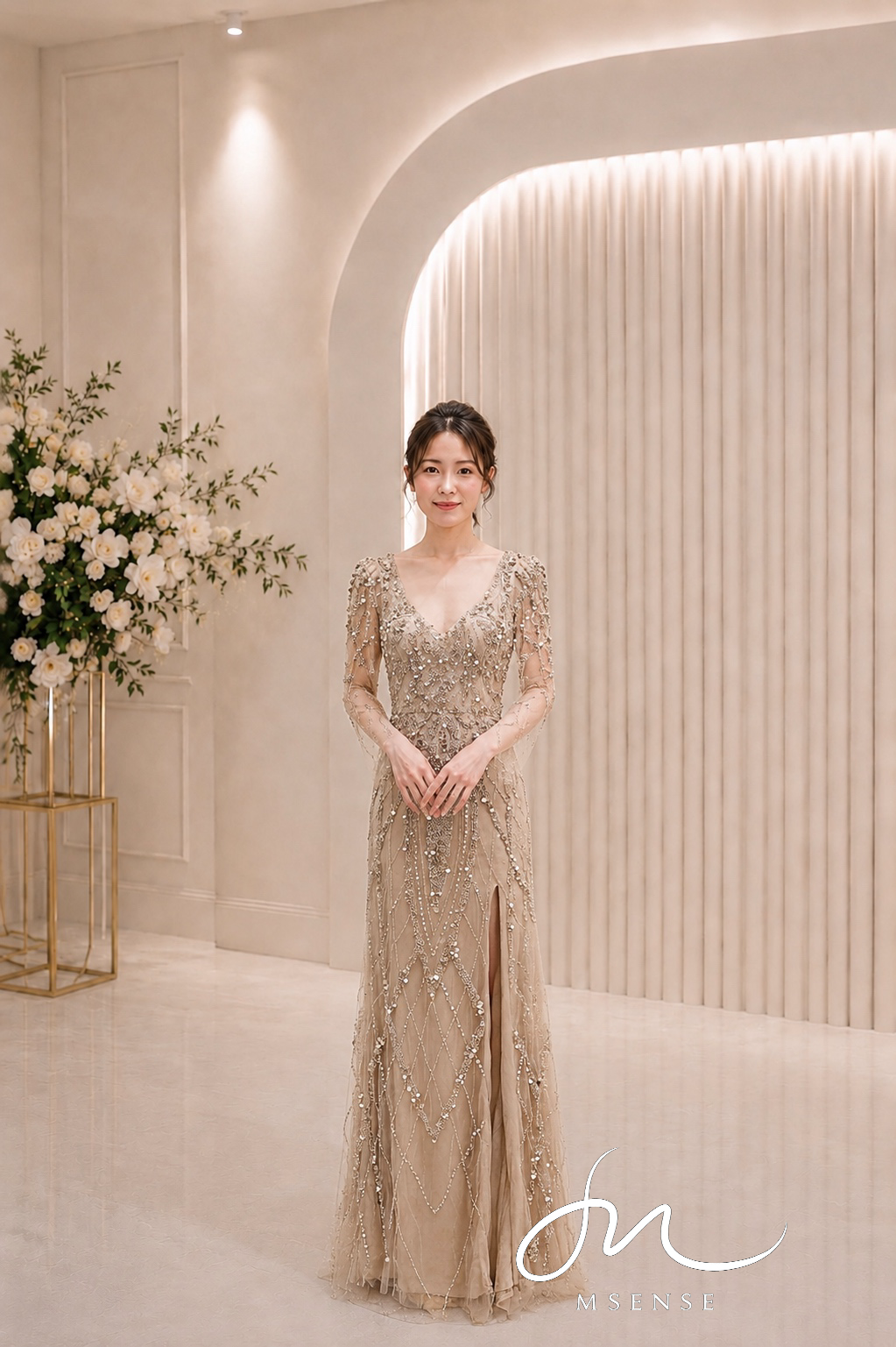 香檳鑽菱格線水袖禮服 香檳鑽菱格線水袖禮服