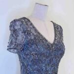 鐵灰珠工V領絨布魚尾禮服