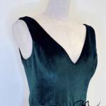 墨綠絲絨肩袖深V領魚尾禮服