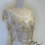立體黃花碎珠緞面白裙短禮服